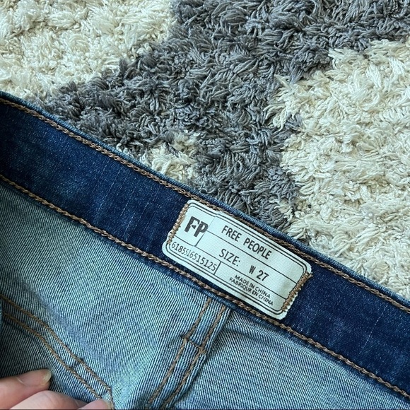 Free People Great Heights Frayed Skinny Jeans - Picture 11 of 14